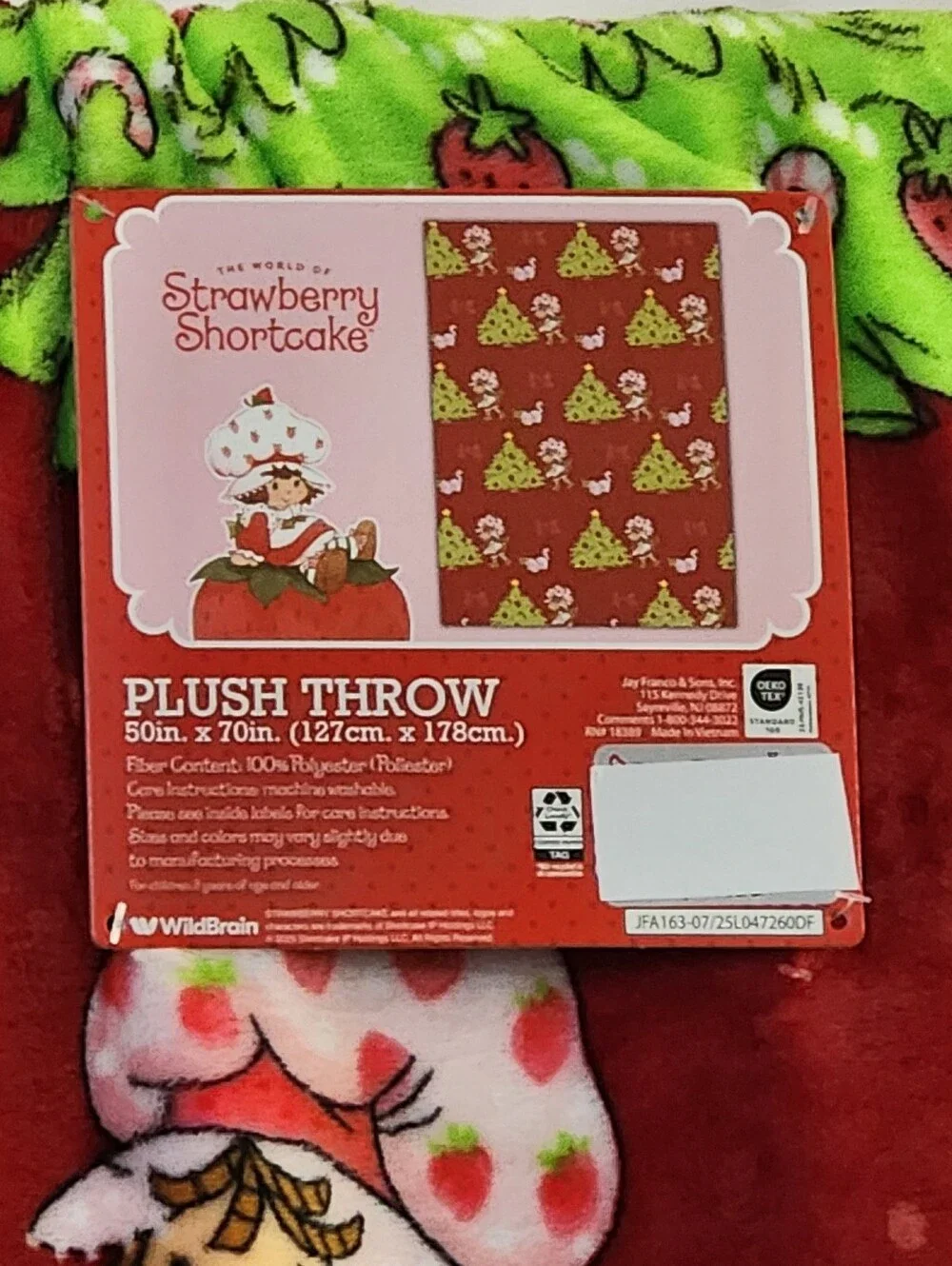 Strawberry Shortcake Christmas Tree Holiday Plush Throw Blanket